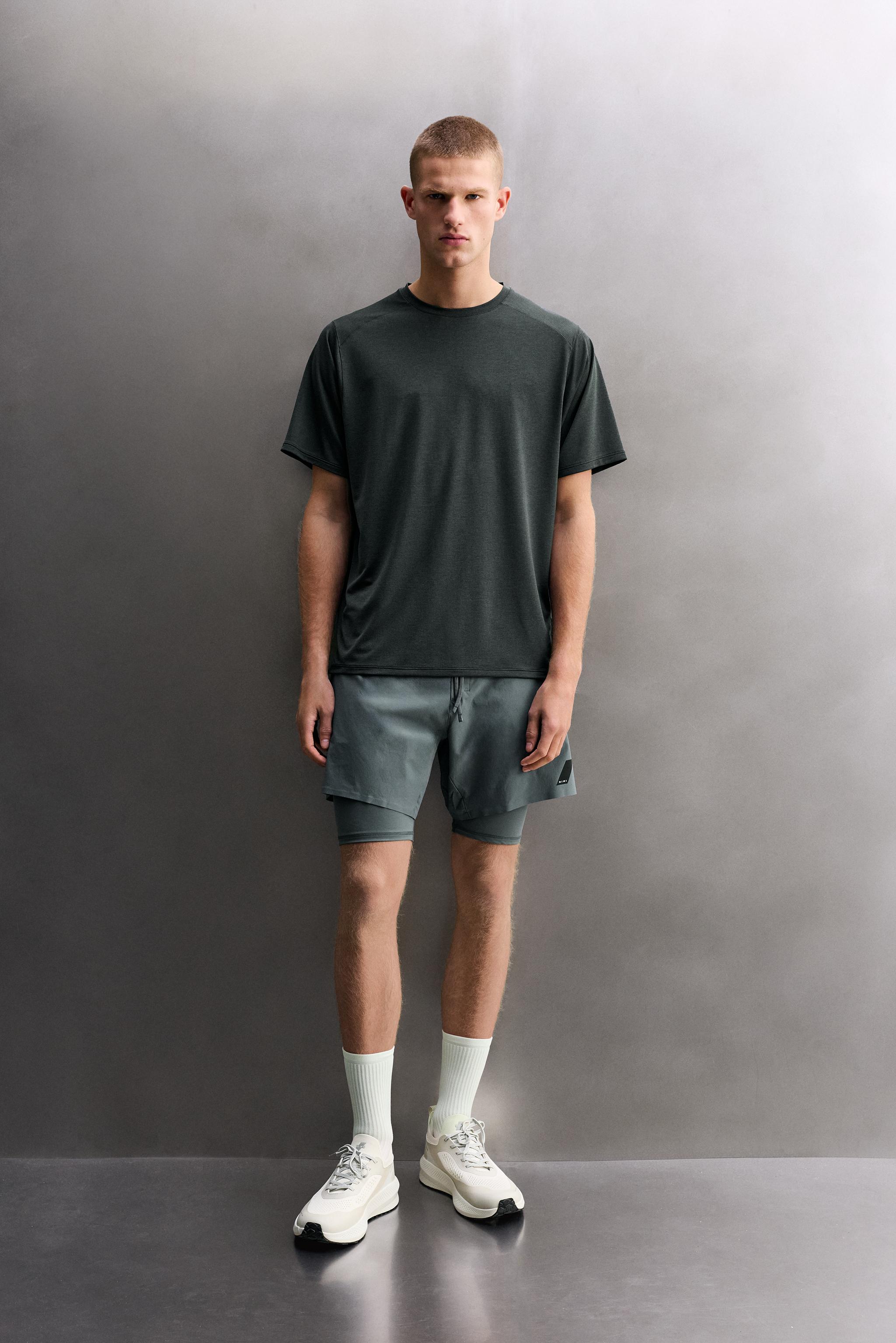 T-SHIRT TECHNIQUE STRUCTURÉ